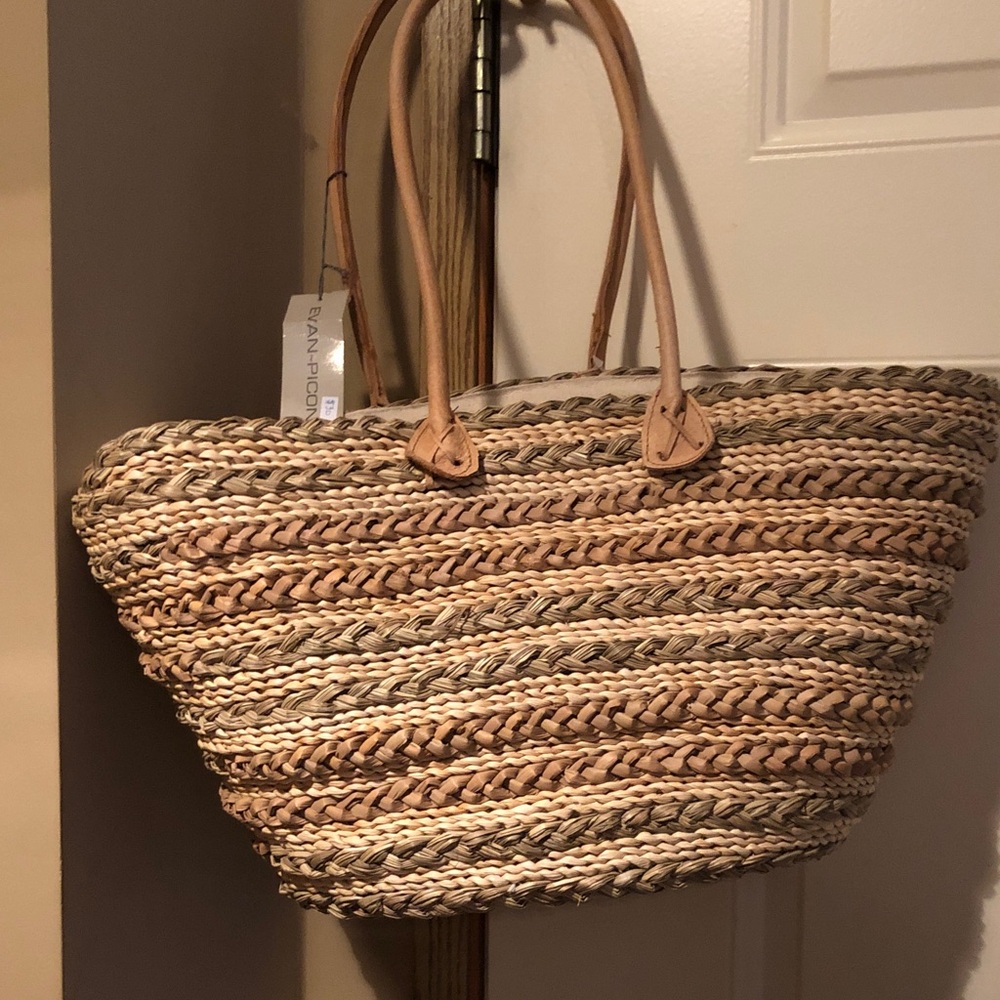 BNWT BIG WOVEN BEACH BAG EVAN PICONE
